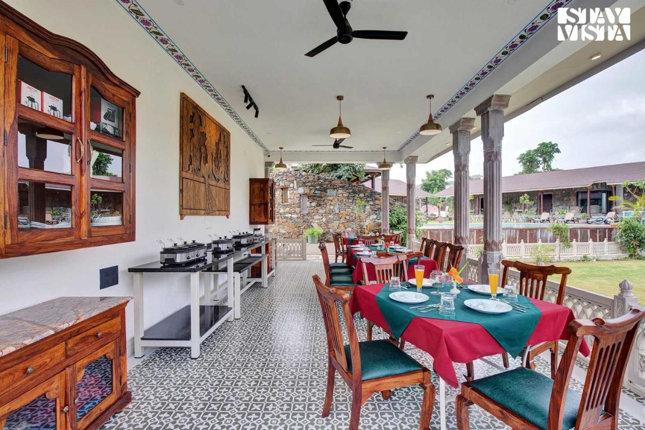 Stayvista'S The Earthen Boutique - City Escape With Spacious Pool, Terrace, Lawn & Indoor-Outdoor Games Udaipur Extérieur photo
